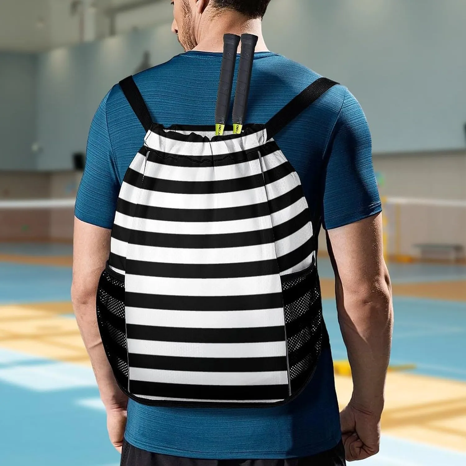 Black And White Mosaic Stripes Sports Bundle Pocket with Dry Wet Separation Unisex
