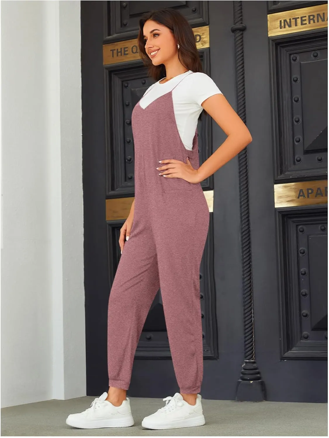 OYOANGLE Women's Causal Sleeveless Harem Leg Suspender Cami Jumpsuit Long Romper with Pockets