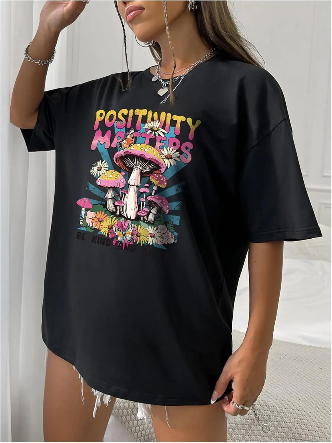 Verdusa Women's Oversized Graphic Tees Vintage Mushroom Print Crew Neck Half Sleeve T Shirts