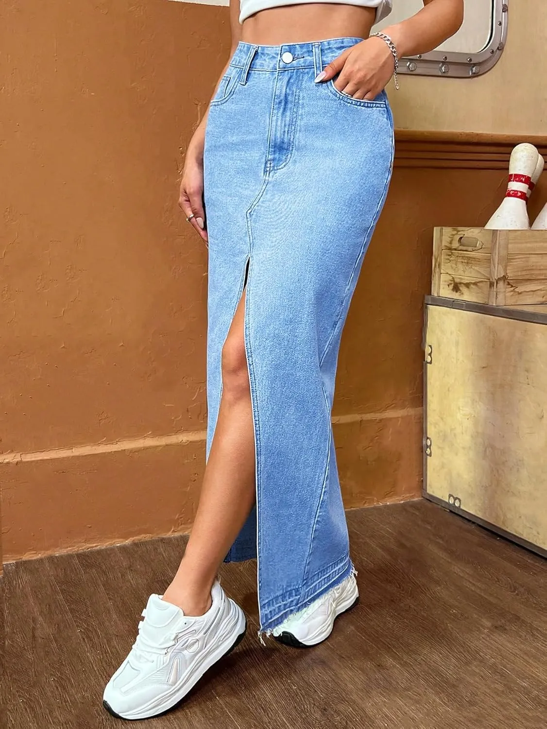 Verdusa Women's Split Side Raw Trim High Waist Maxi Denim Skirt