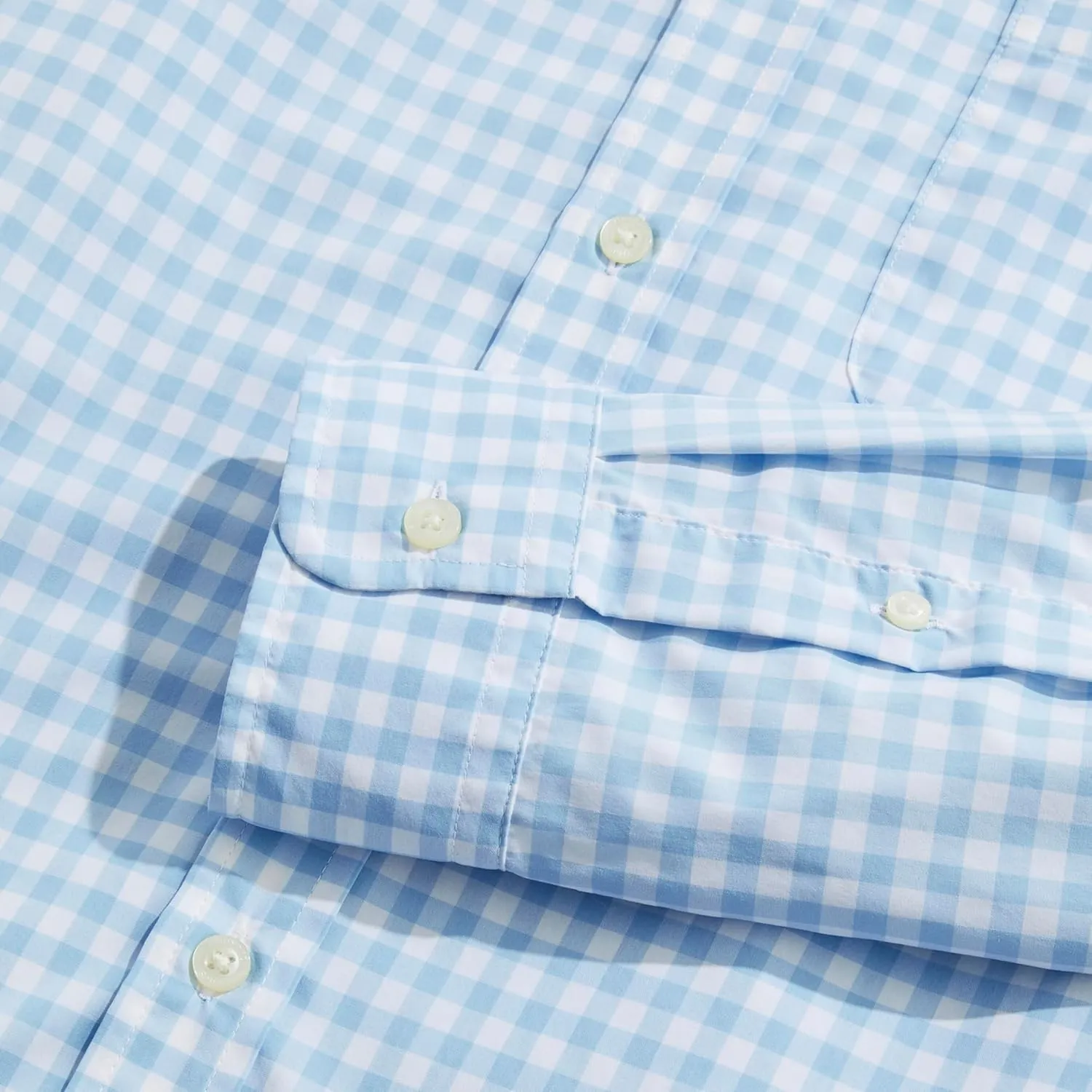 vineyard vines Men's On-The-go Nylon Gingham Shirt